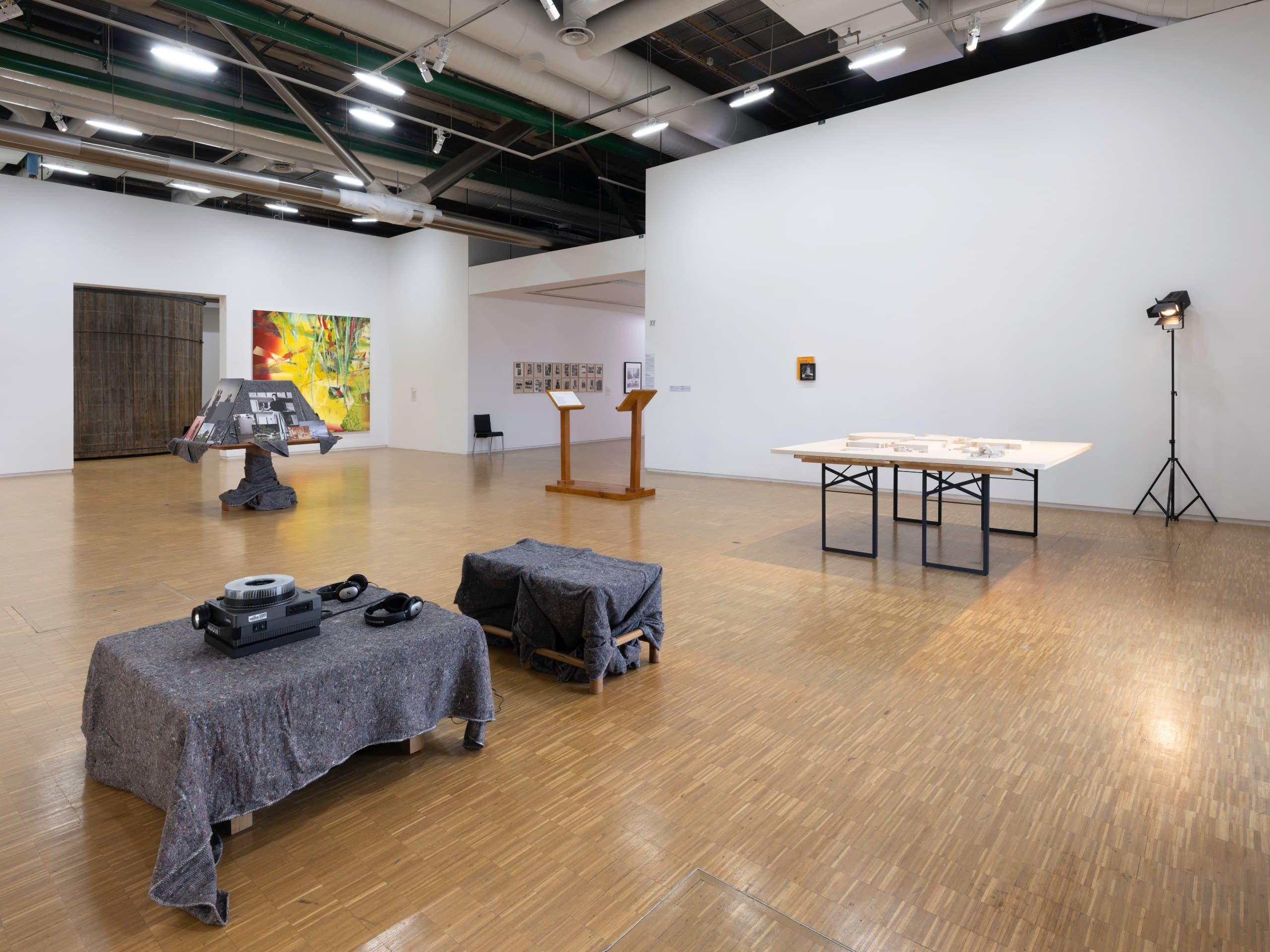 Installation view, Woman with Sombrero "The Barragán Archives," Contemporary collections. Centre Pompidou, Museum, Level 4.  Photo : Centre Pompidou, MNAM-CCI/Audrey Laurans