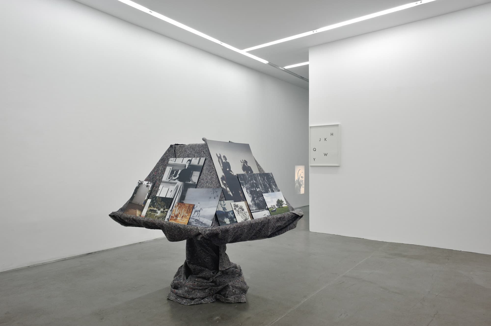 Installation View, Yvon Lambert Paris, 2014