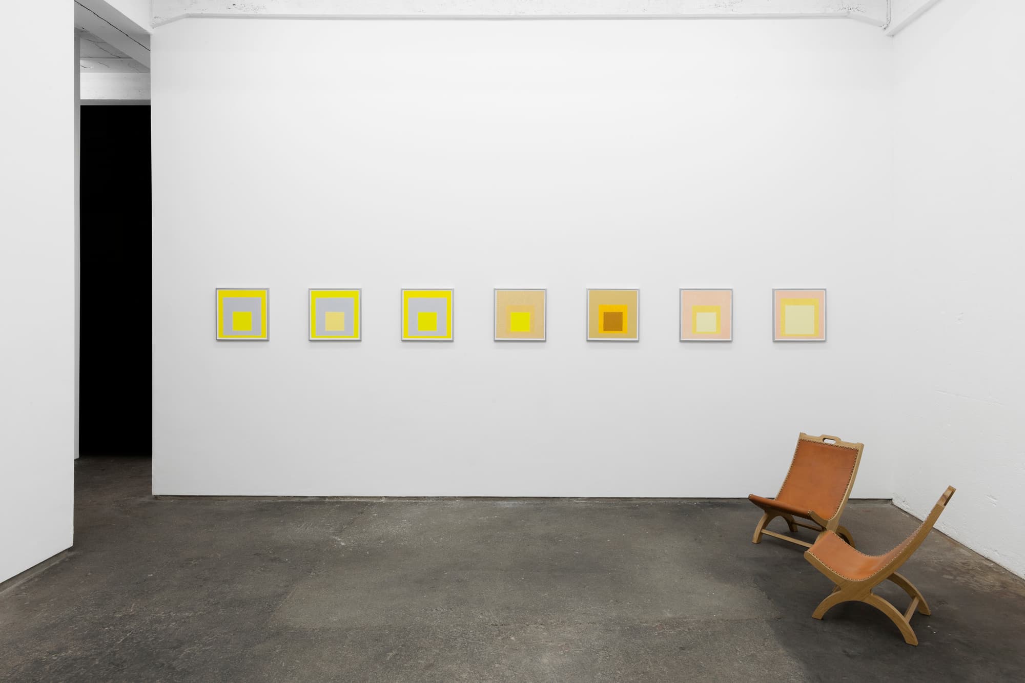 Installation view: Homage, RaebervonStenglin, Zürich
photo: Gunnar Meier